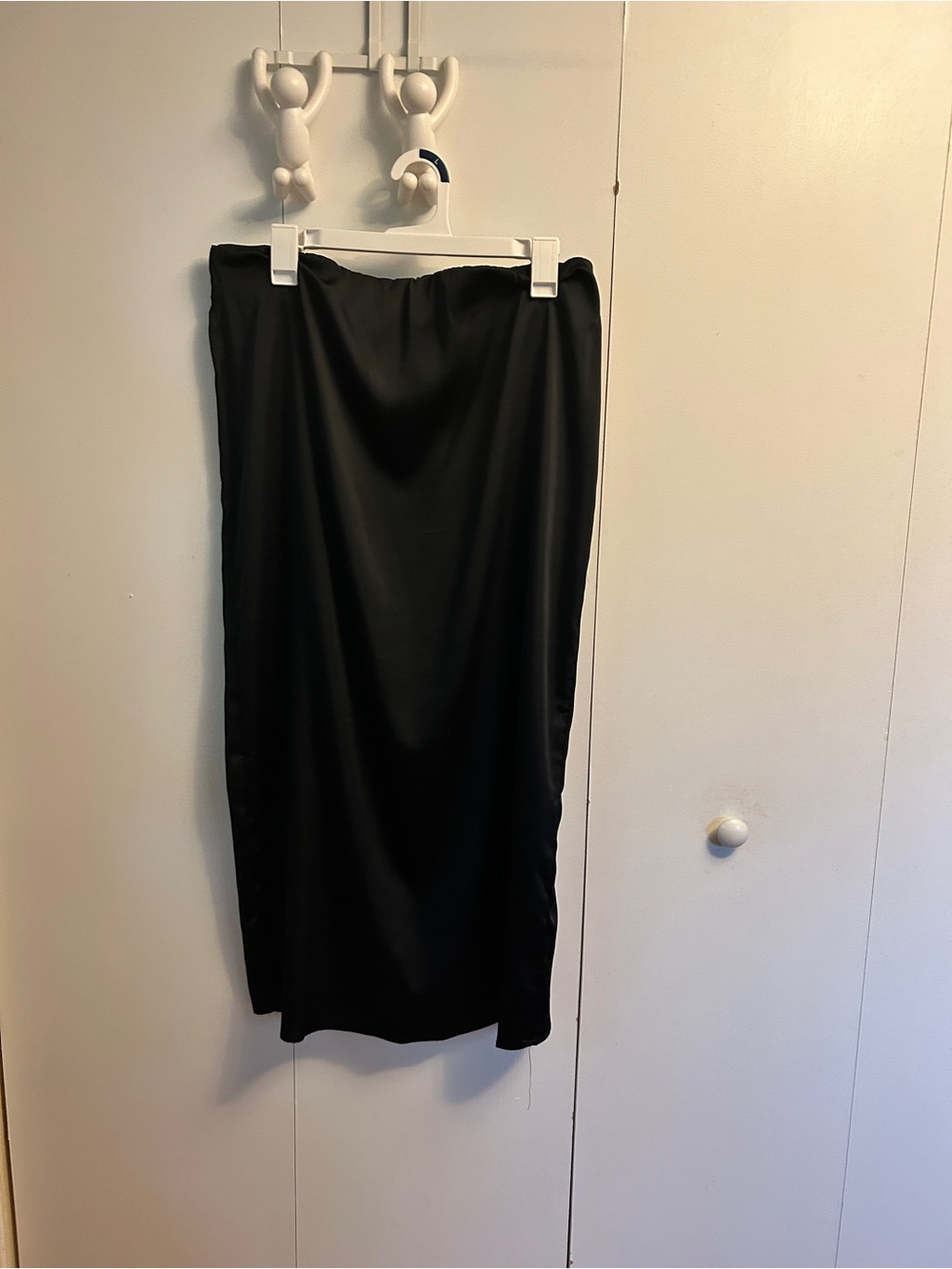 Satin Black Women's Midi Skirt - Sleek Pull-On Design
